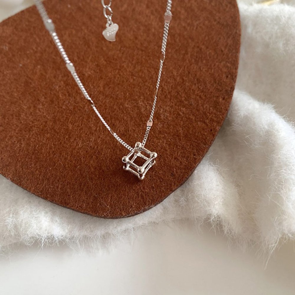 NEW Silver Simple Cube Geometric Necklace - Picture 7 of 12
